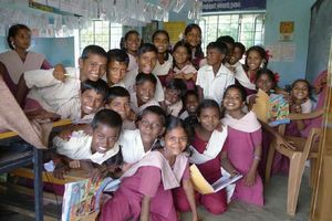 Diese Kinder in Indien können zur Schule gehen